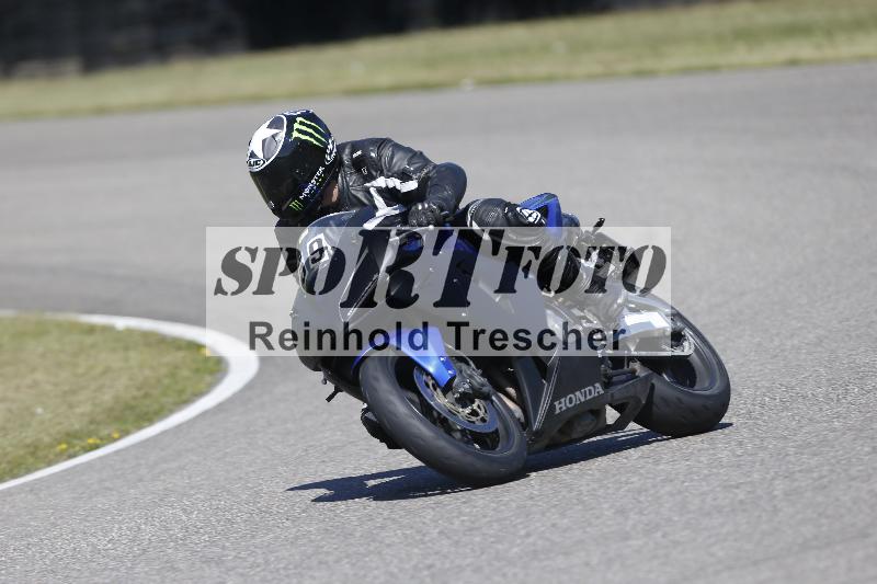 /15 22.05.2026  Plüss Moto Sport  Discover the Bike ADR /Gruppe gelb - Bike 2/59